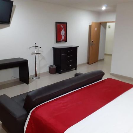 Hotel CEO Morelia Buitenkant foto