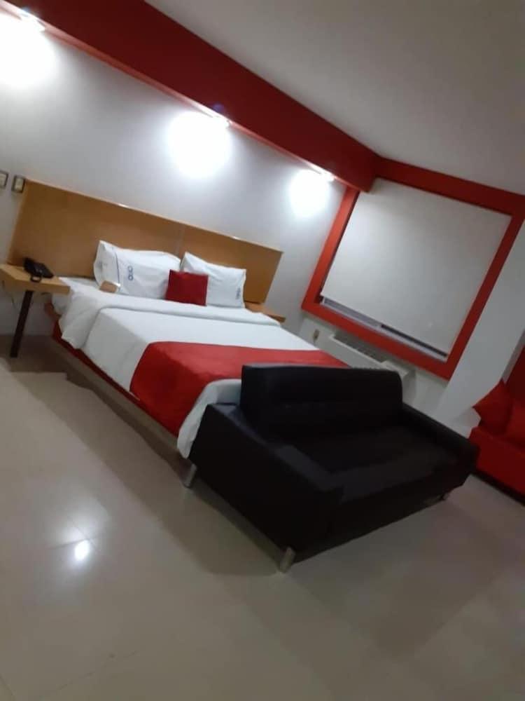 Hotel CEO Morelia Buitenkant foto